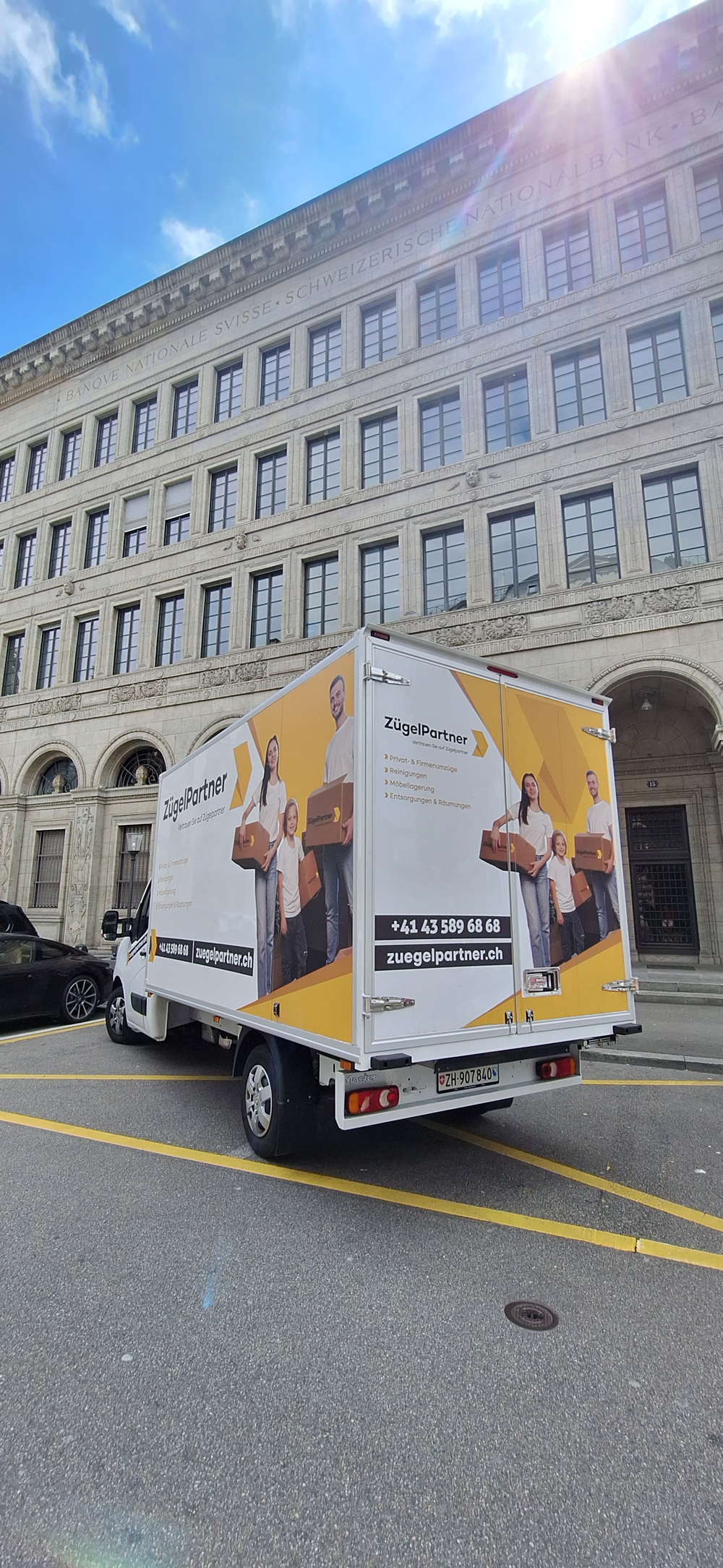 Büroeinrichtung am neuen Standort nach einem Firmenumzug mit ZügelPartner GmbH