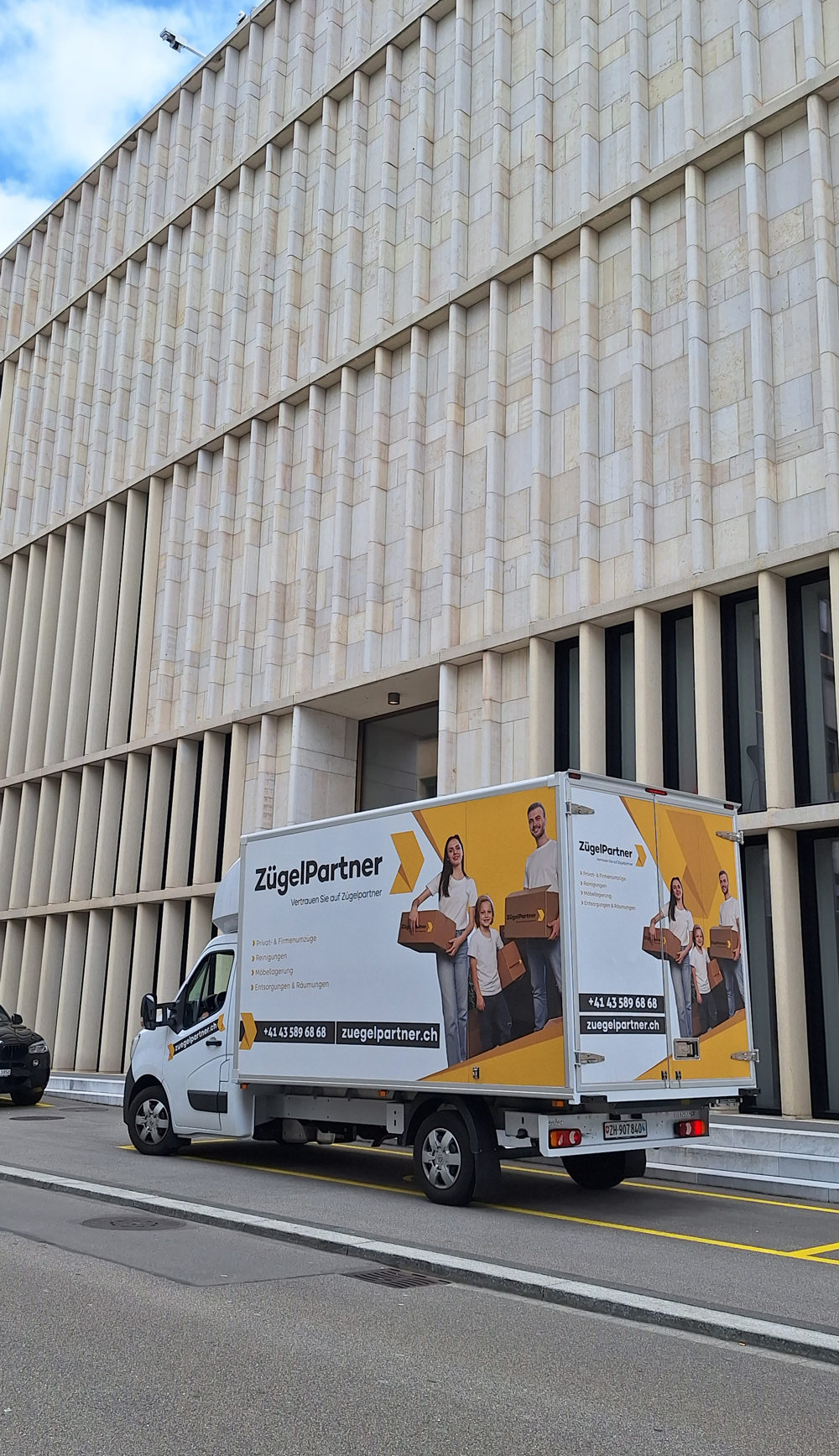 Professioneller Ein- und Auspackservice für Privatkunden durch die ZügelPartner GmbH