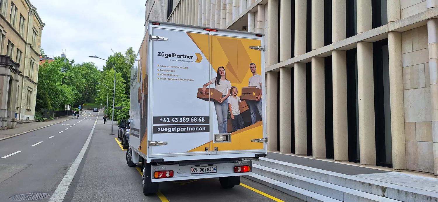 ZügelPartner organisiert den reibungslosen Transport beim Büro- und Geschäftsumzug